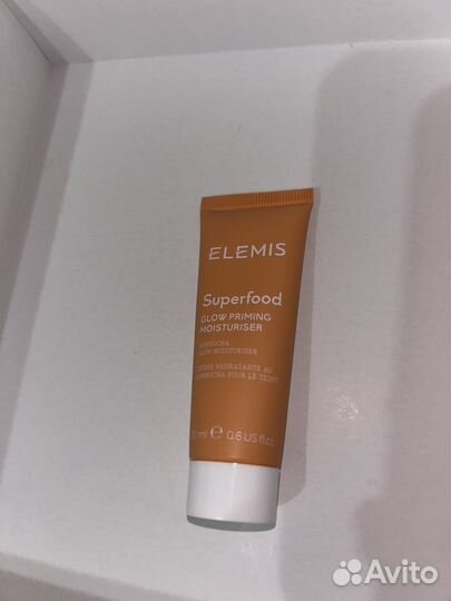 Увлажняющий крем с эффектом праймера Elemis