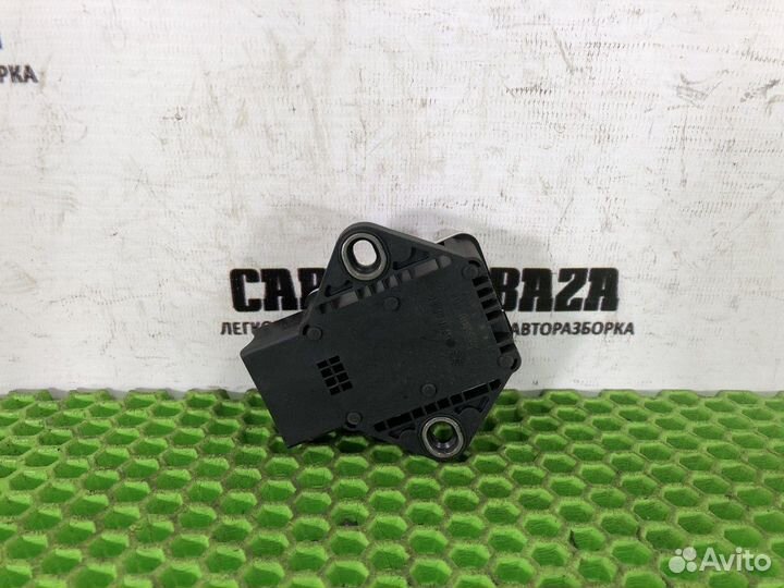 Датчик ускорения Honda CR-V