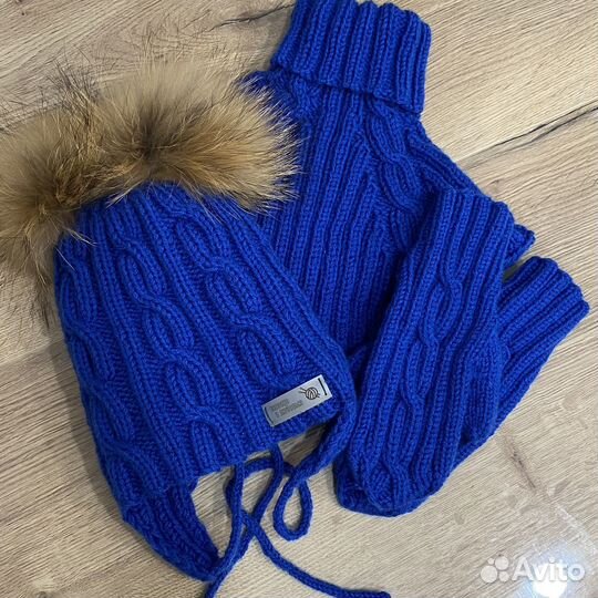 Комплект шапка и шарф варежки ручная работа