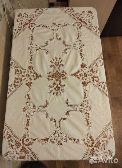 Антикварная скатерть