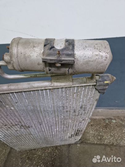 Радиатор кондиционера Chevrolet Evanda