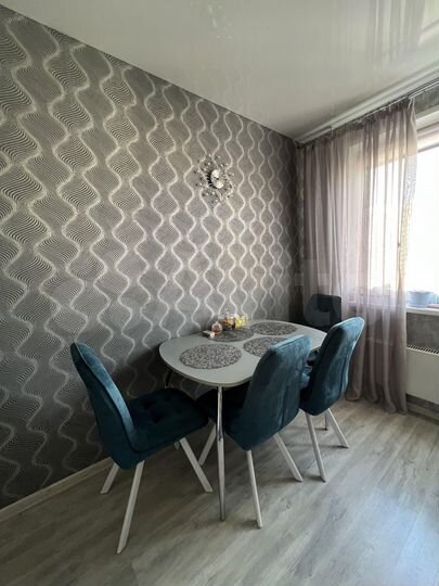 2-к. квартира, 54,3 м², 15/17 эт.