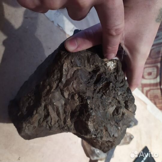 Дымчатый кварц, морион