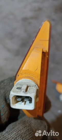 Повторитель поворотов в крыло Фокус 1