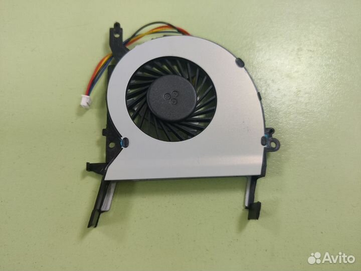 Вентилятор для ноутбука Asus X556