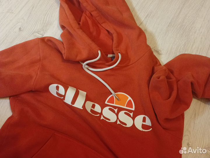 Толстовка ellesse