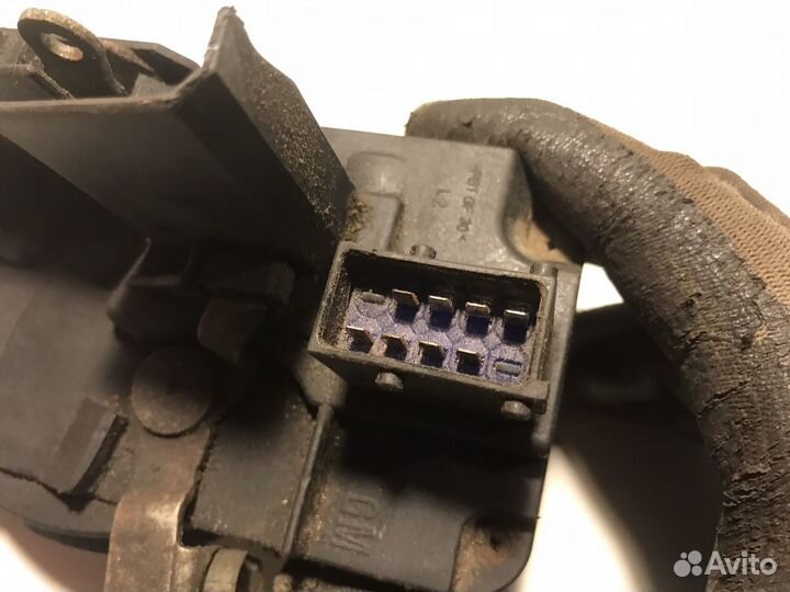 Saab 9-5 97-10 Замок двери передней левой