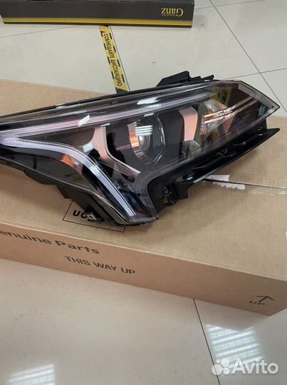 Фара передняя правая kia rio 4