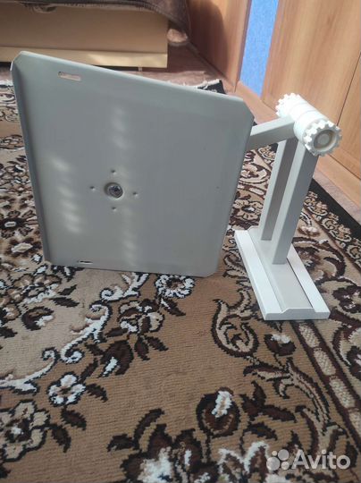 Кронштейн для телевизора на стену