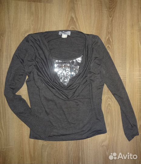 Нарядная футболка с длинным рукавом