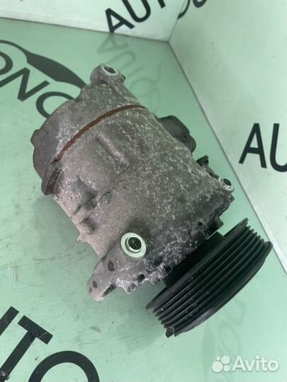 Компрессор кондиционера Volkswagen Touareg 7L