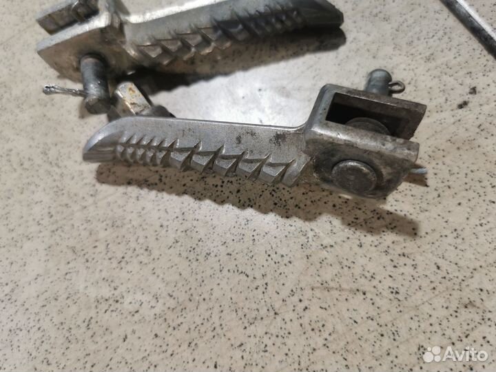 Подножки пассажира Yamaha xj6 diversion