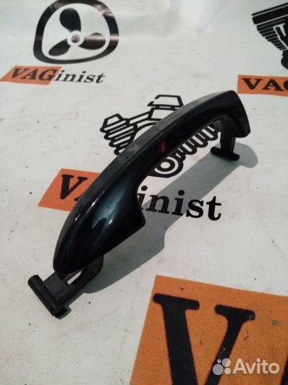 Ручка двери внешняя правая Vw Passat CC 3.6 2008