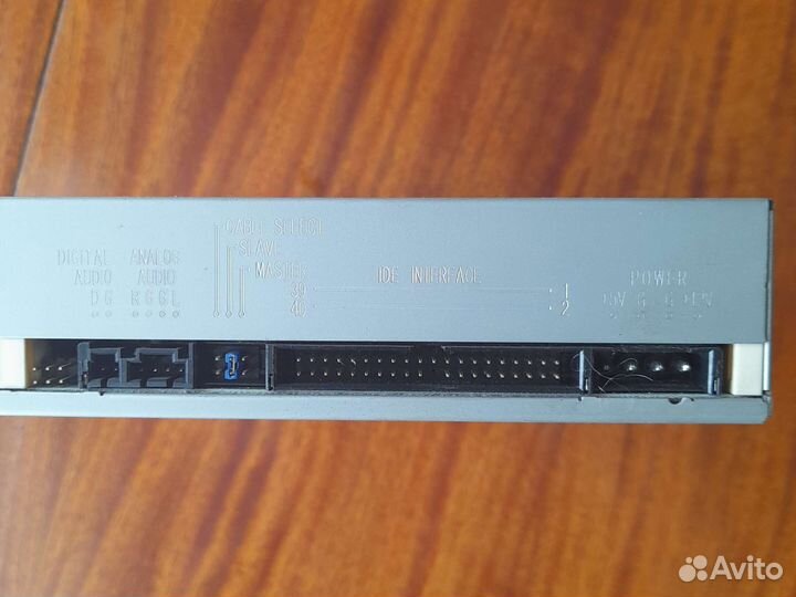 Проигрыватель сд дисков