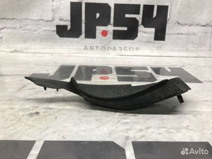 Уголок жабо передний левый Infiniti Fx35 S51 3.5 Б