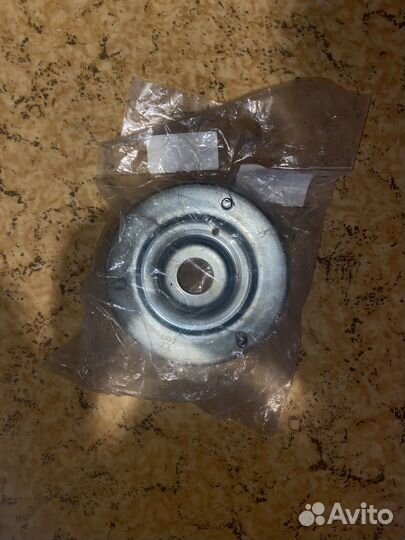 Опора заднего амортизатора верхняя suzuki liana