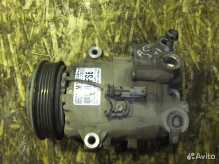 Компрессор кондиционирования Opel Astra GTC J