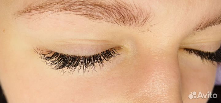 Наращивание ресниц на дому