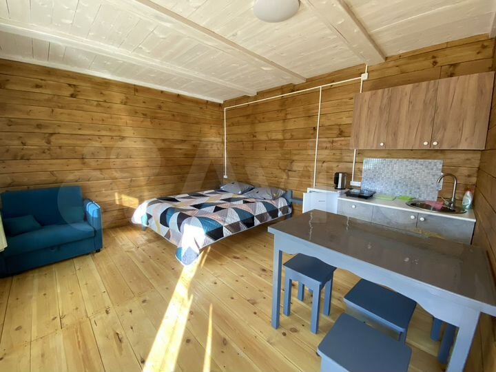 Дом 24 м² на участке 6 сот.