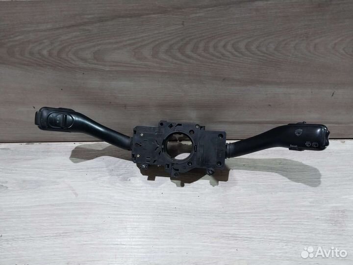 Подрулевой переключатель Volkswagen Passat B5