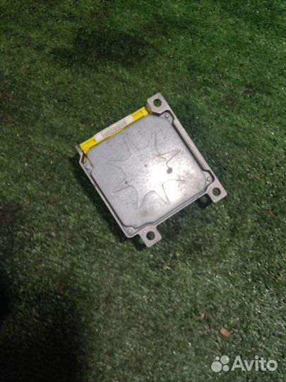 Блок управления AIR BAG Mitsubishi Carisma