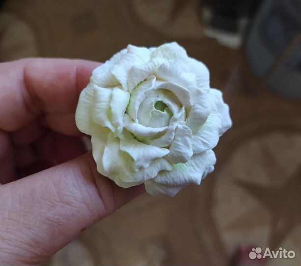 Резинки и заколки для волос к 1 сентября