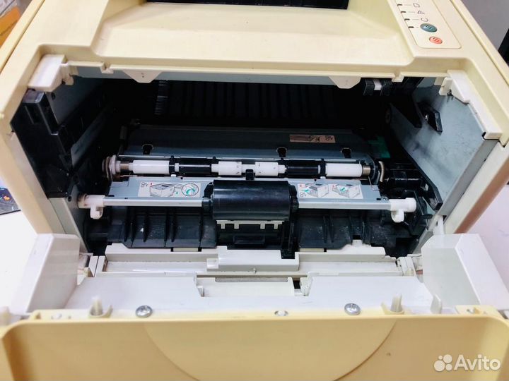 Принтер HP LaserJet P2014