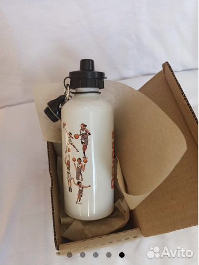 Спортивная бутылка для воды