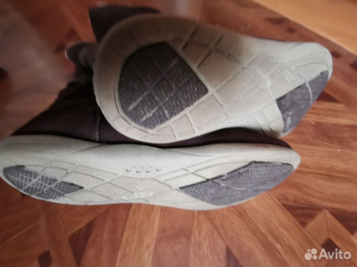 Сапоги crocs w6