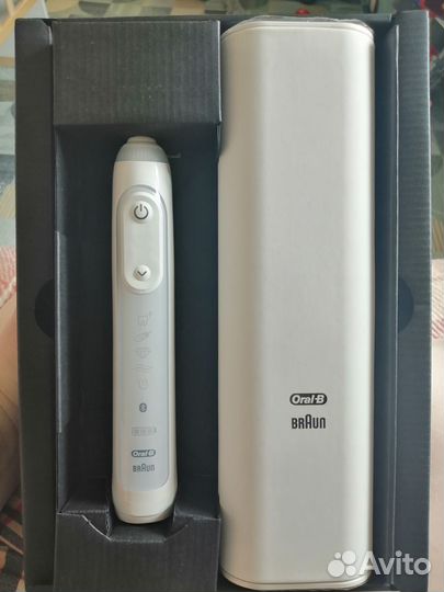 Зубная щетка oral b genius (новая)