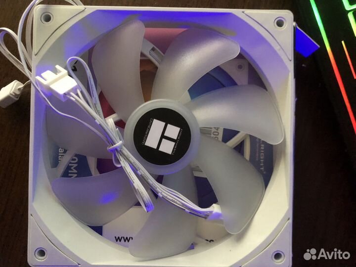 Корпусные вентиляторы 140мм