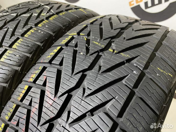 Vredestein Wintrac Xtreme 215/55 R17