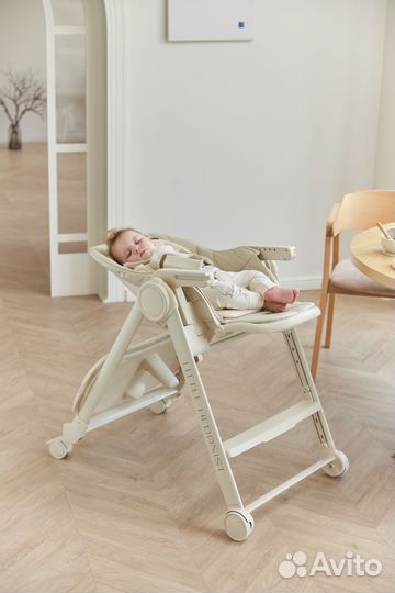 Стульчик для кормления Happy Baby Berny Lux