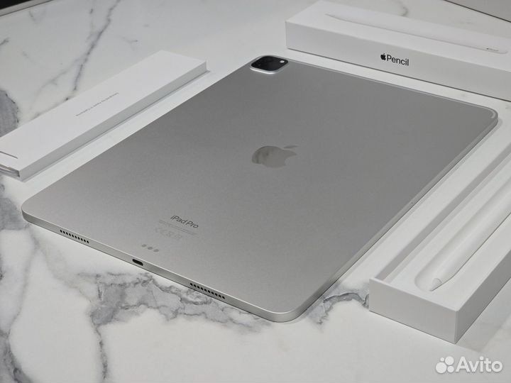 Планшет Apple iPad Pro (6th Gen) 256 гб