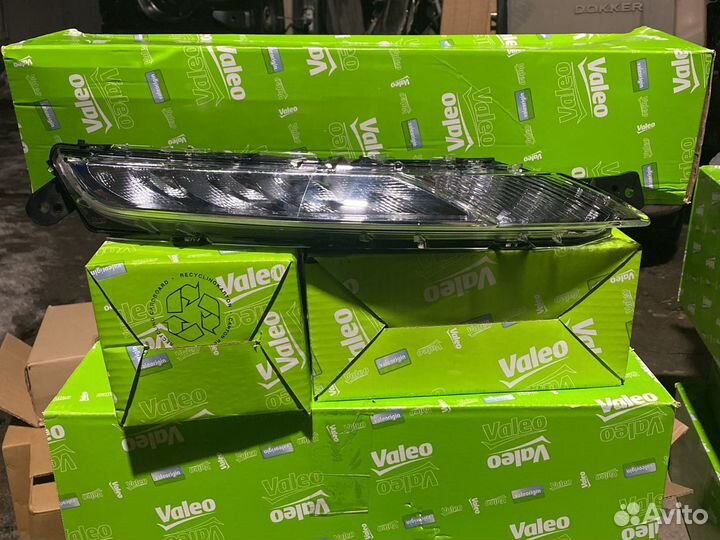 Дхо правый citroen picasso c4/ grand picasso новый