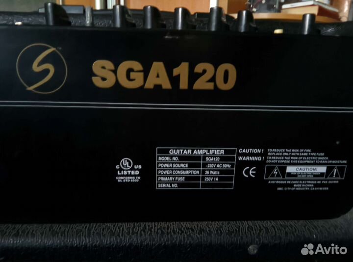 Greg bennett SGA120Комбо усилитель