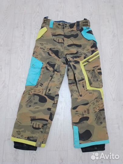 Комплект Зимний Куртка Штаны Перчатки Шапка