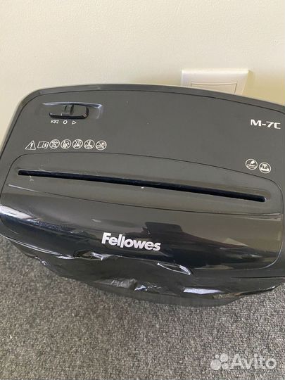 Шредер Fellowes M-7C