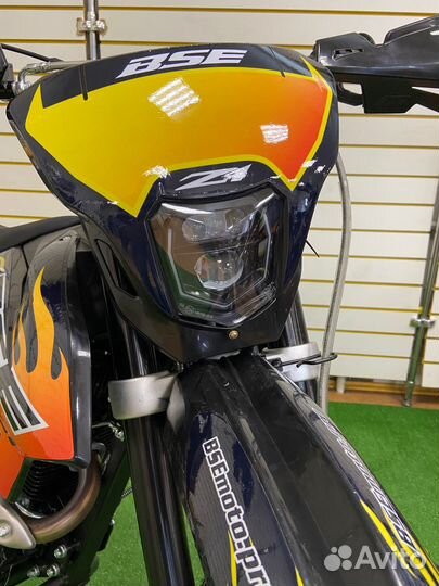 Эндуро мотоцикл BSE Z1 HotRod Red