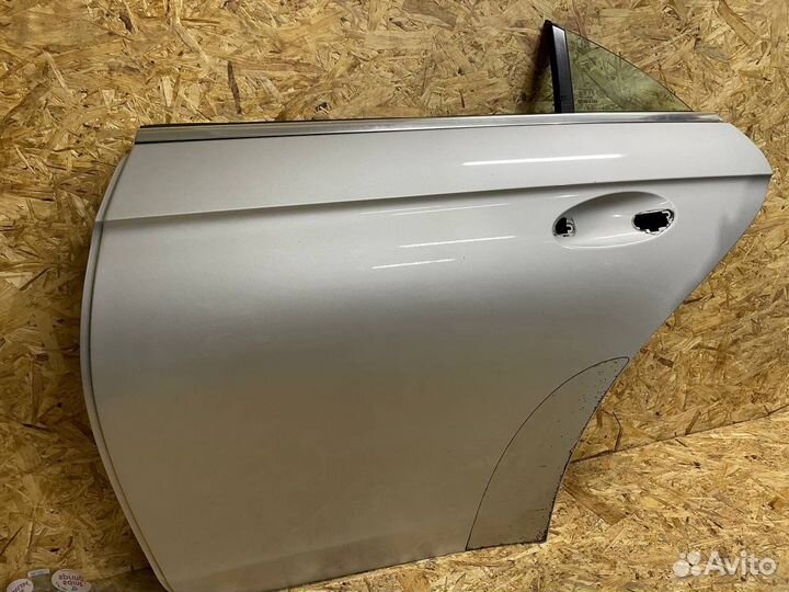 Дверь задняя левая Мерседес w219 cls