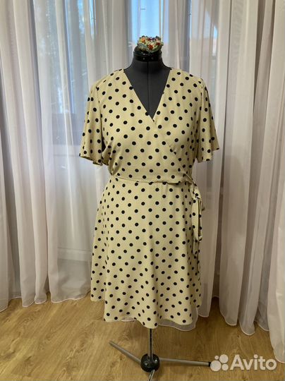 Платье в горошек