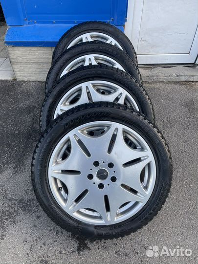 R18 Nokian Tyres Hakkapeliitta 8 245/45, PCD 5x114.3 DIA 56