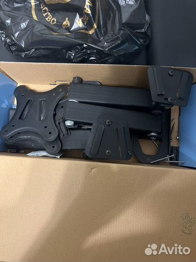 Настенный кронштейн для монитора 2шт