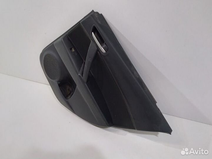 Обшивка двери задняя правая Mazda 3 BL 2009-2013