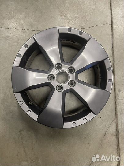Продам Диски литые Subaru R16