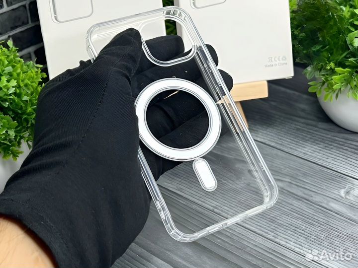 Чехол на iPhone MagSeife