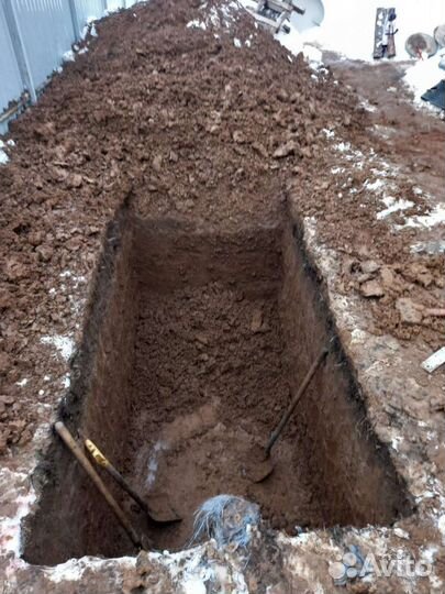 Земляные работы копка траншеи