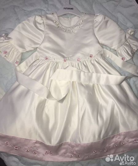 Платья и вещи пакетом на девочку 92-98