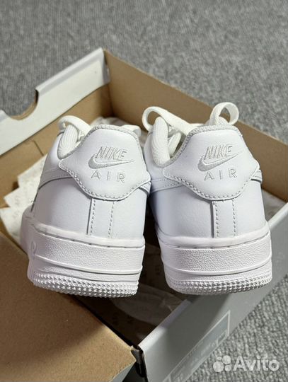 Кроссовки Nike air force 1 белые