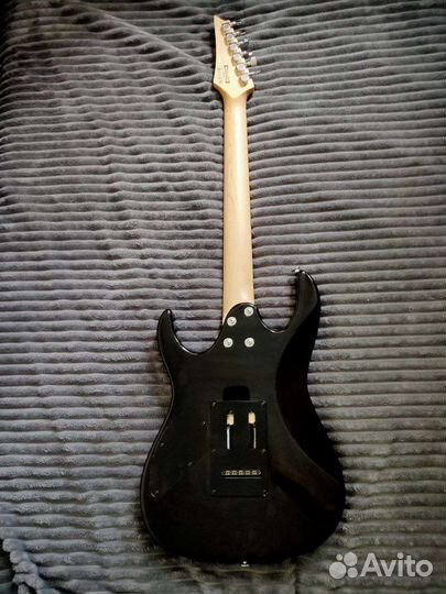 Электрогитара ibanez